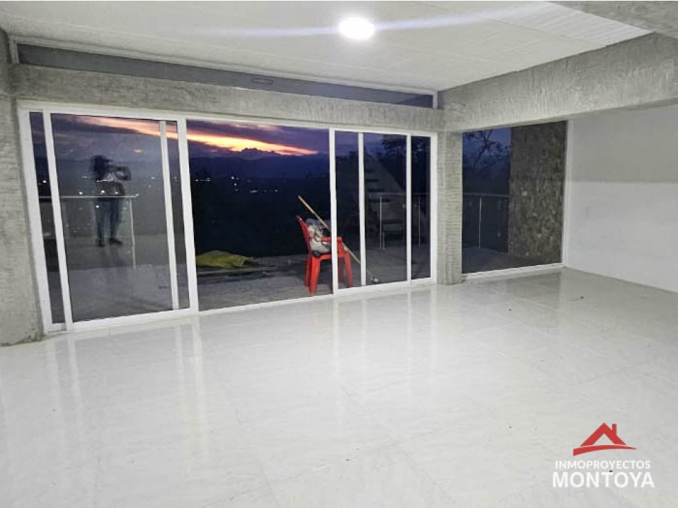 Arriendo casa sector Combia, Pereira