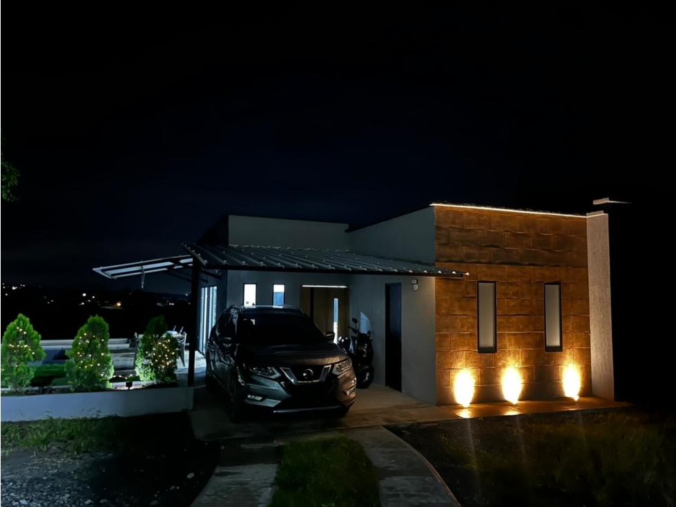 Venta casa campestre sector Morelia, Pereira