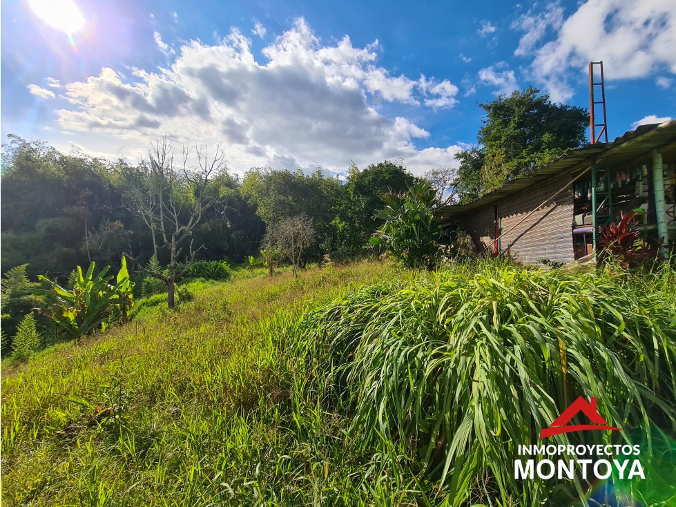 Lote multipropósito sobre la vía Cerritos-Pereira — foto 5