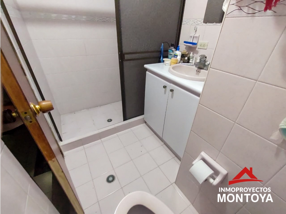 Apartamento de 113 m² piso 3 cerca a San Andresito, Pereira — foto 4
