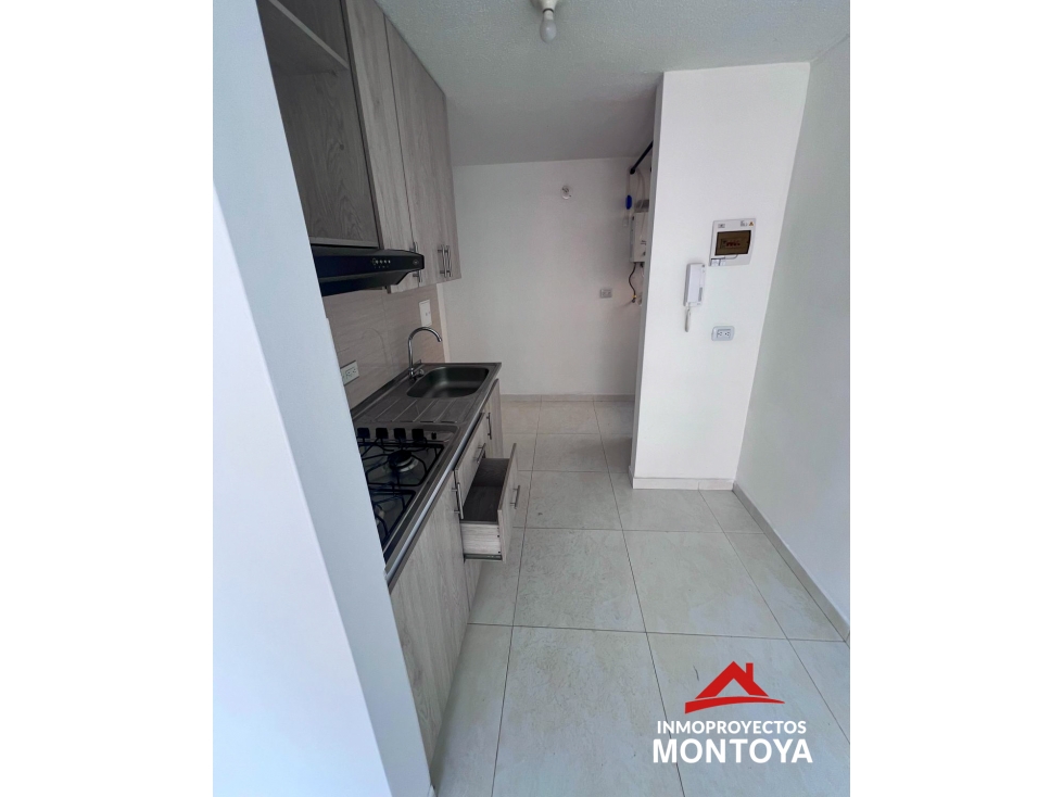 Apartamento en conjunto, sector Makro, Dosquebradas — foto 3