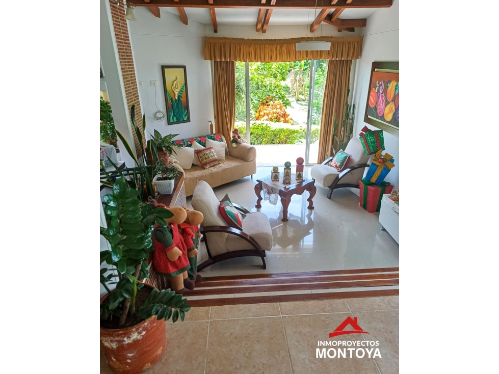 Casa a 20 min de Pereira, sector La Palmilla
