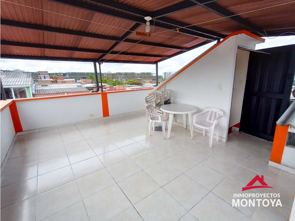 Casa independiente en Samaria, Pereira — foto 3