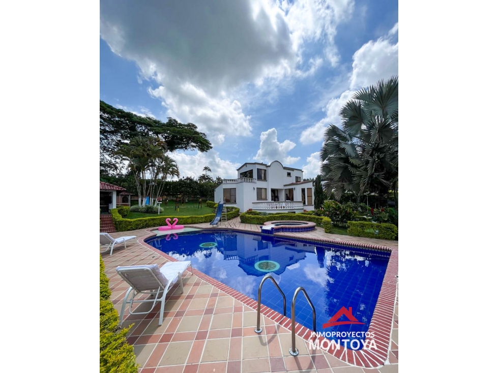 Casa de lujo en Combia, Pereira