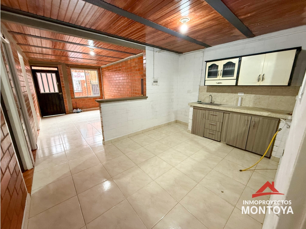Venta casa independiente en La Hermosa, Santa Rosa — foto 2