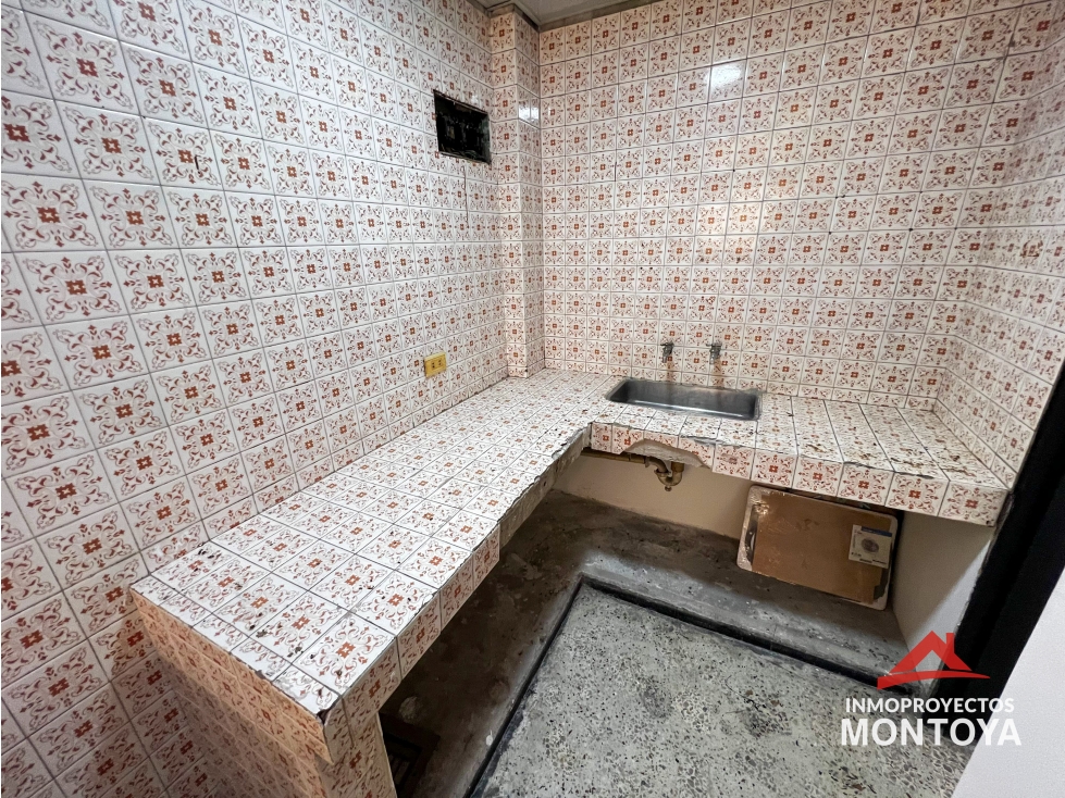Venta casa comercial en la Av 30 de Agosto, Pereira — foto 5