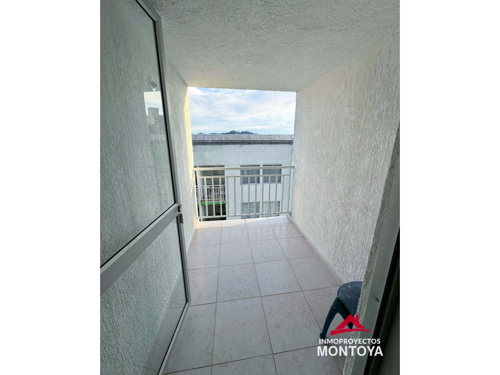 Apartamento en conjunto, Las Violetas, Dosquebradas — foto 4