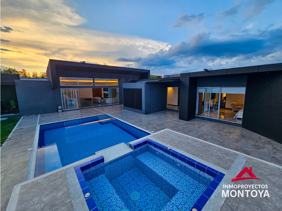 Venta casa en condominio, Cerritos, Pereira