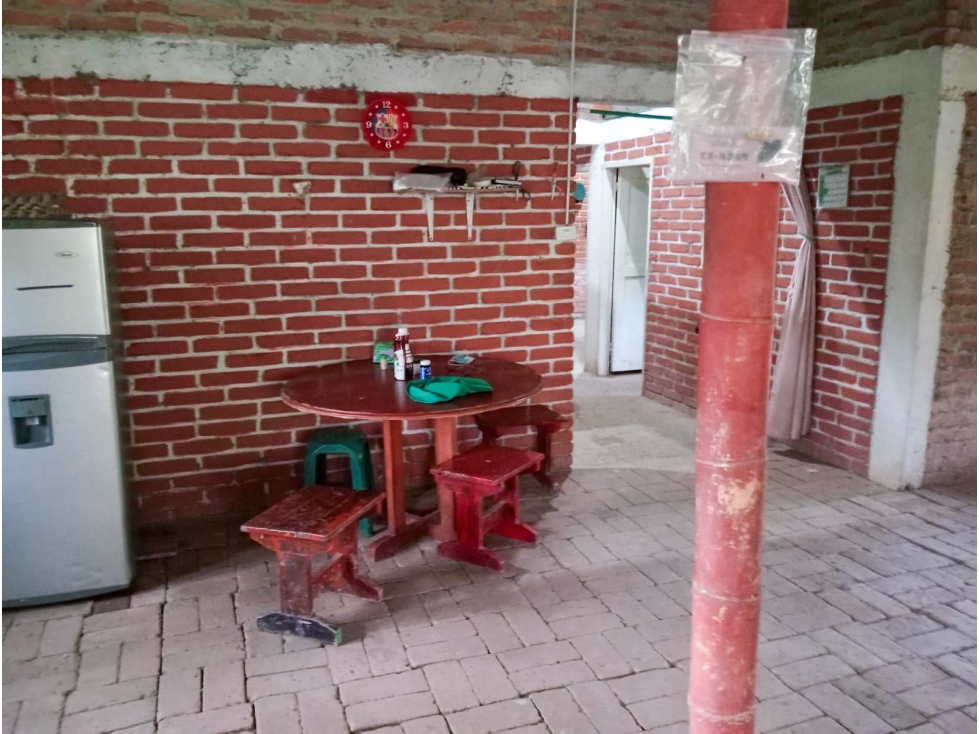 Casa-lote en la vía Alcalá-Cartago - 6