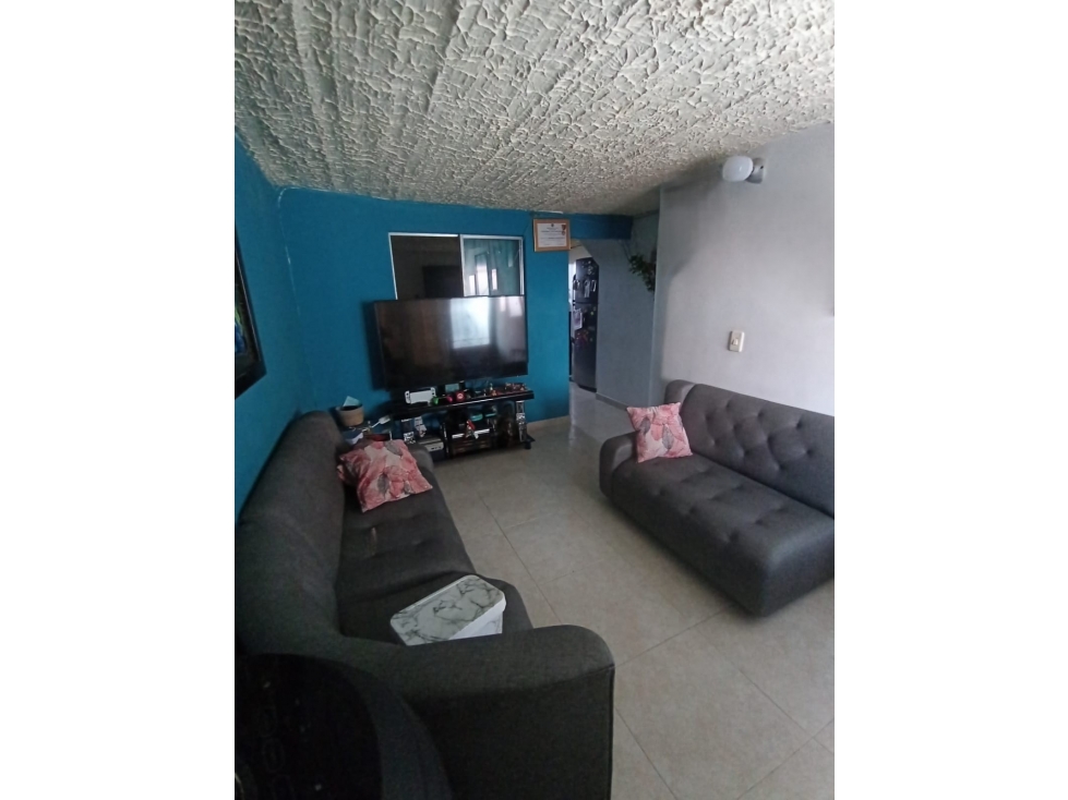 Casa con 3 rentas en 2.500 lotes-Cuba, Pereira — foto 3