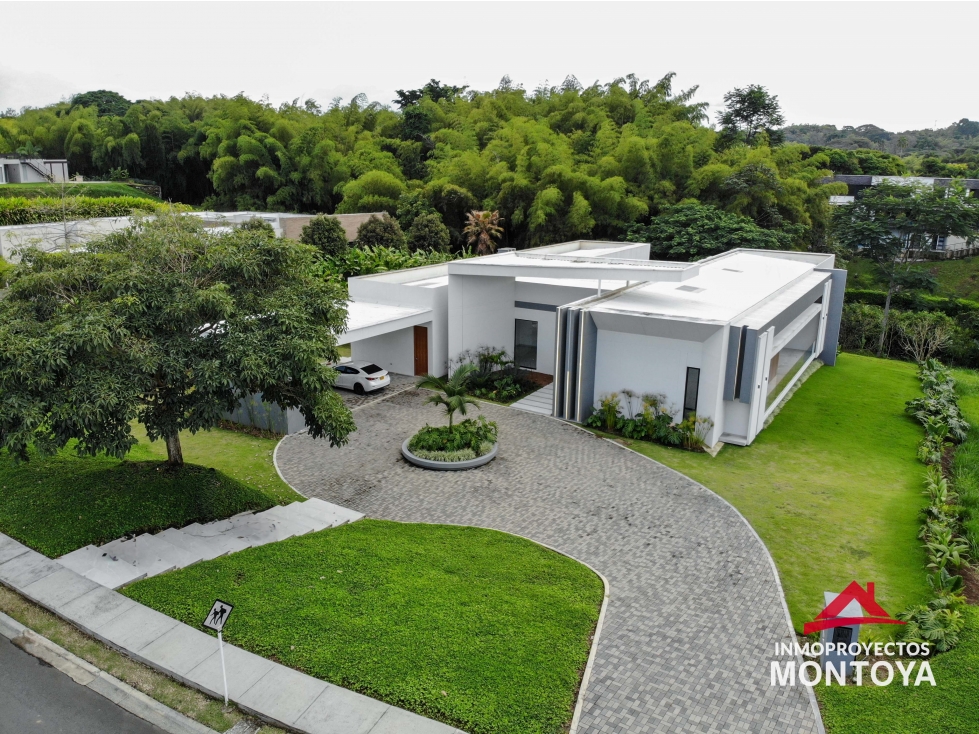 Venta imponente casa en condominio, Cerritos, Pereira — foto 3