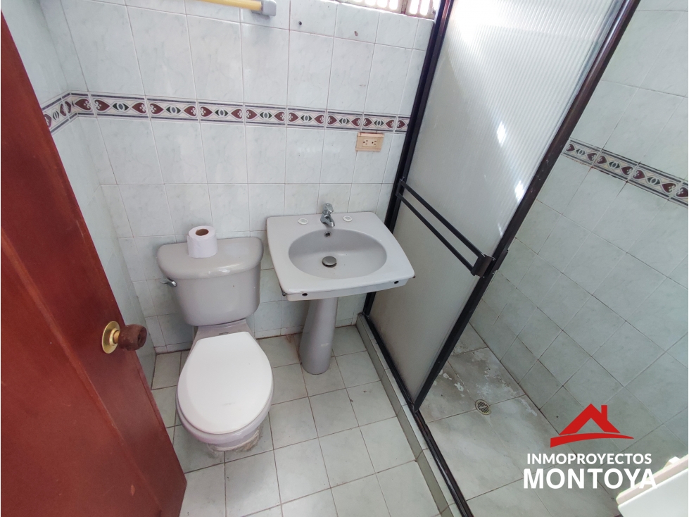 ¿Buscas rentabilidad? Edificio con 5 rentas en Villavicencio, Pereira — foto 4
