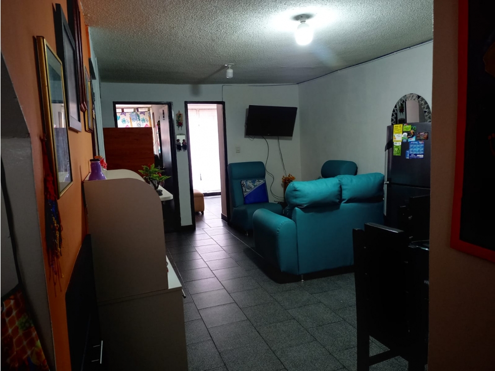 Casa con 3 rentas en 2.500 lotes-Cuba, Pereira — foto 4