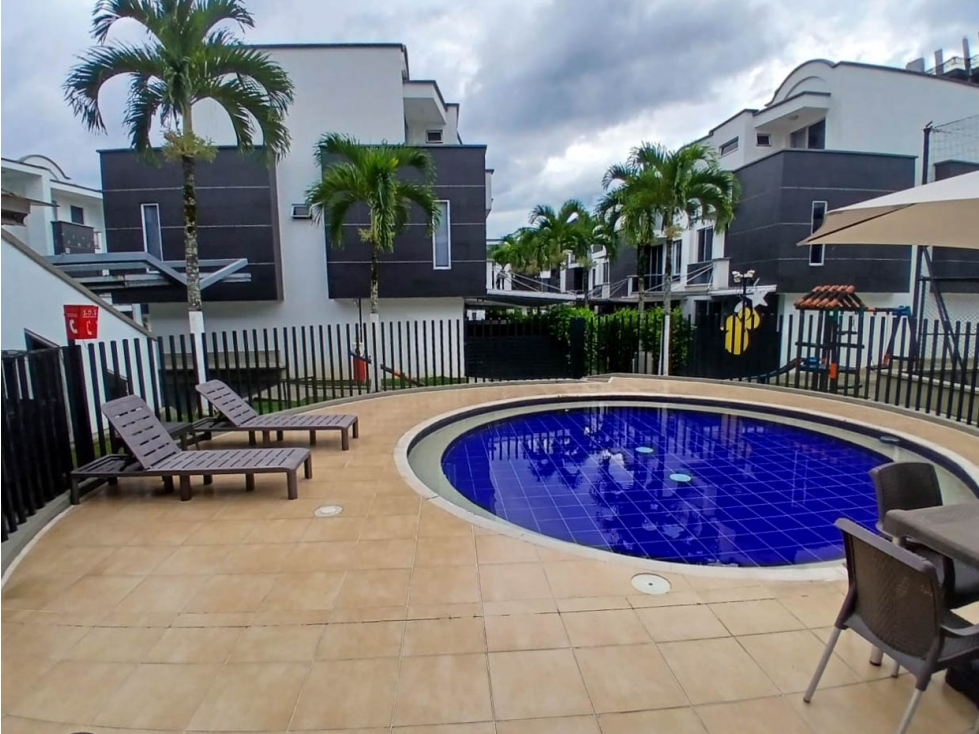 Venta casa en conjunto, Pinares, Pereira — foto 2