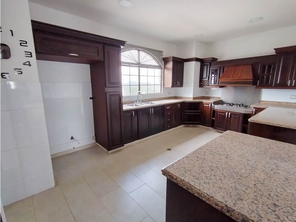 Venta Apartamento en Álamos, Pereira — foto 5