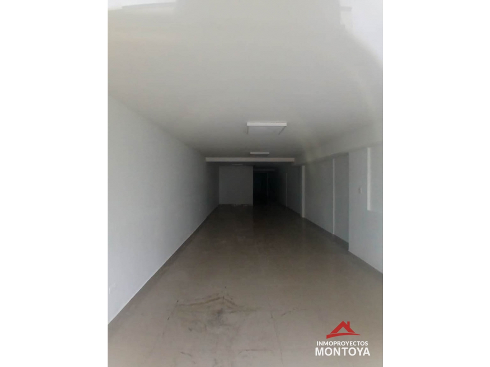 Arriendo Local comercial en AV 30 de Agosto, Pereira — foto 3