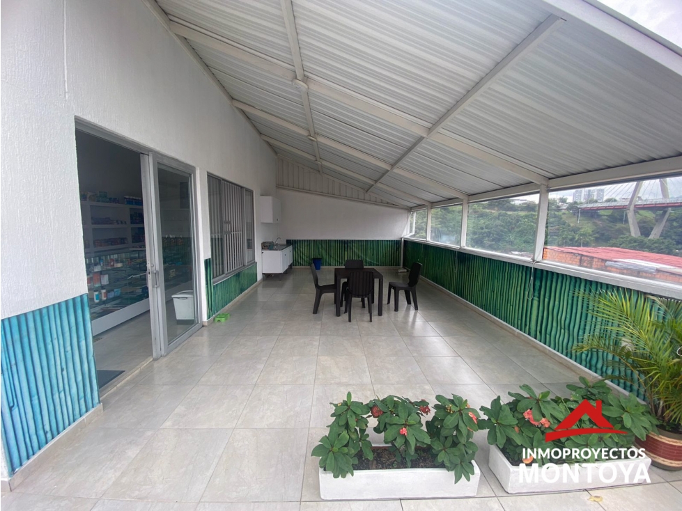 Local comercial + terraza en el centro de Pereira — foto 2