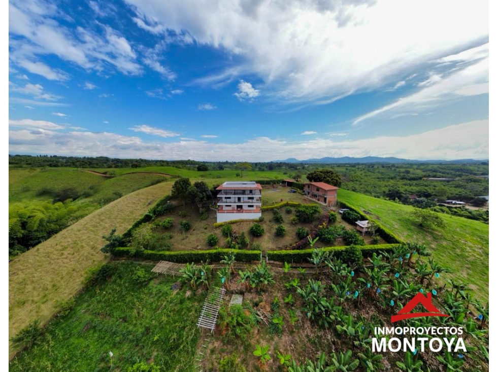 Venta casa-finca sector La Palmilla, Pereira