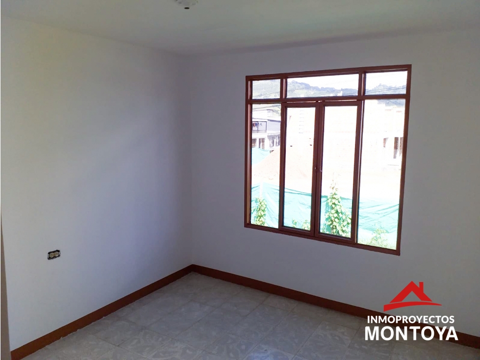 Casa esquinera independiente en Santa Rosa de Cabal — foto 3