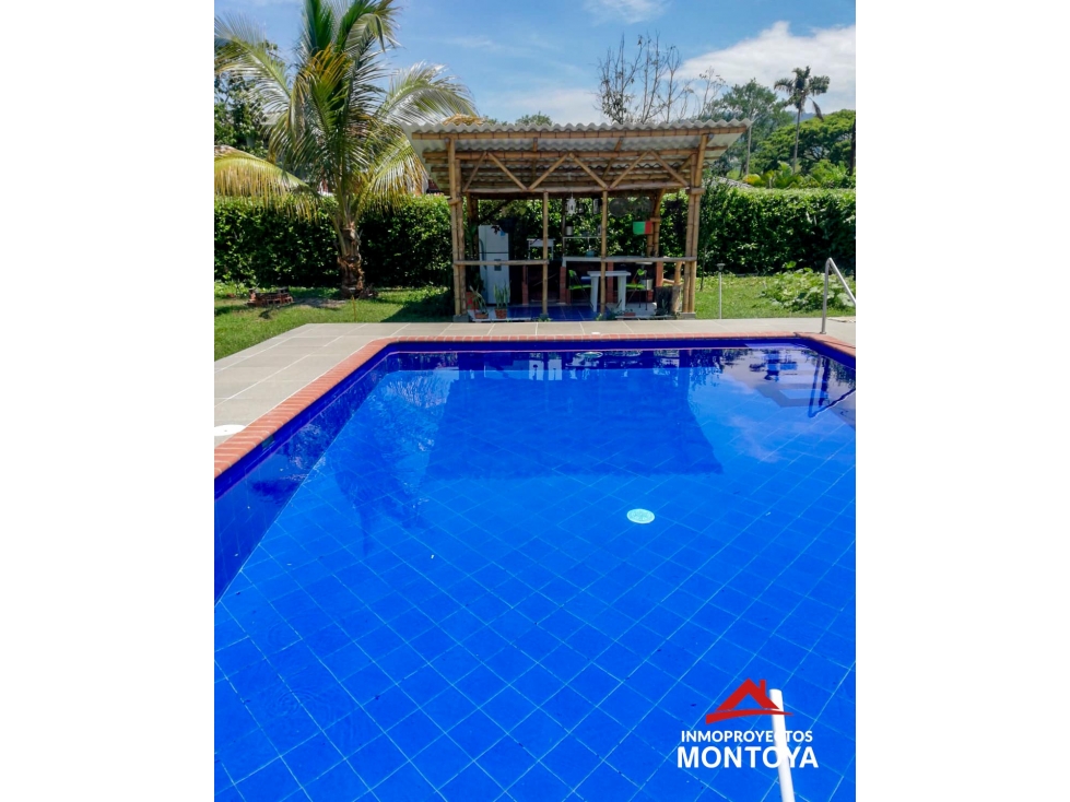 Casa en condominio a 10 min de Viterbo, Caldas - 2