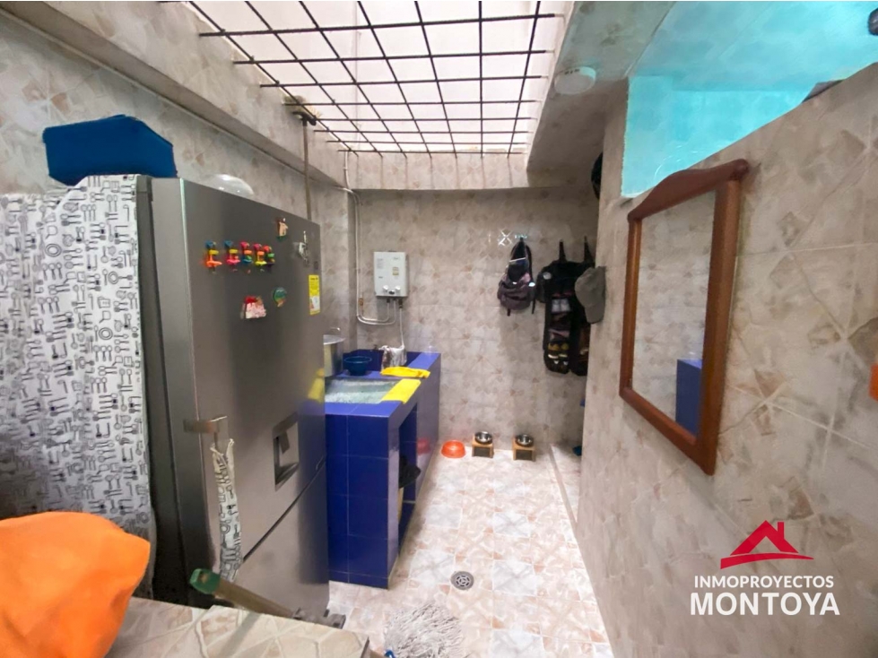 Casa de 3 niveles en Samaria, Pereira — foto 3