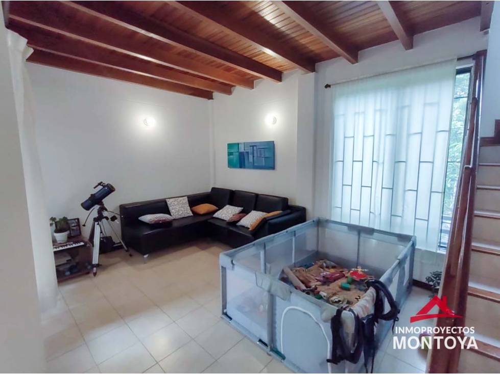 Casa en conjunto, Los Alpes, Pereira