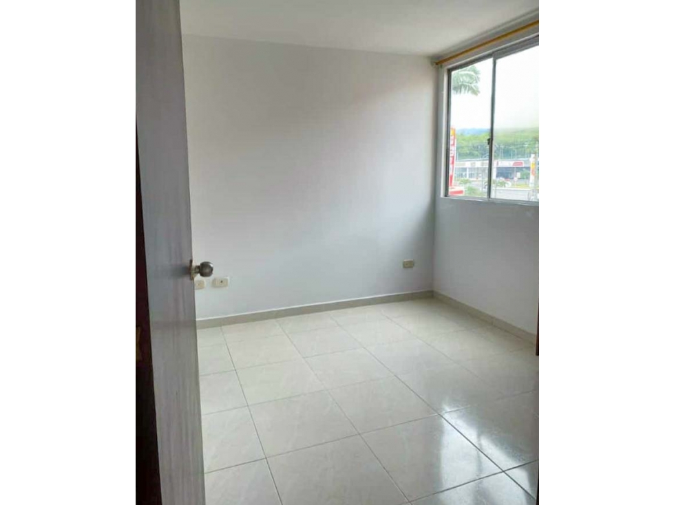Apartamento en conjunto, sector La Acuarela, Dosquebradas — foto 5