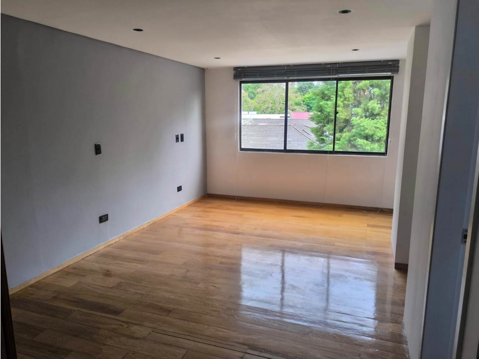 Venta Apartamento remodelado Alamos, Pereira — foto 6