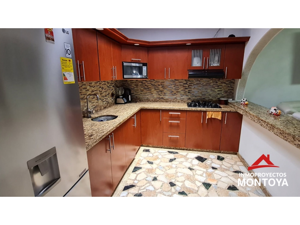 Casa de 1 nivel con 4 rentas en Los Molinos, Dosquebradas — foto 2