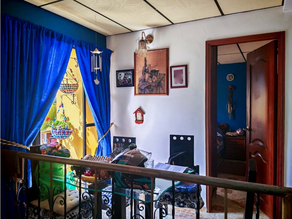 Casa esquinera con 2 rentas sector San Joaquín-Cuba, Pereira — foto 3