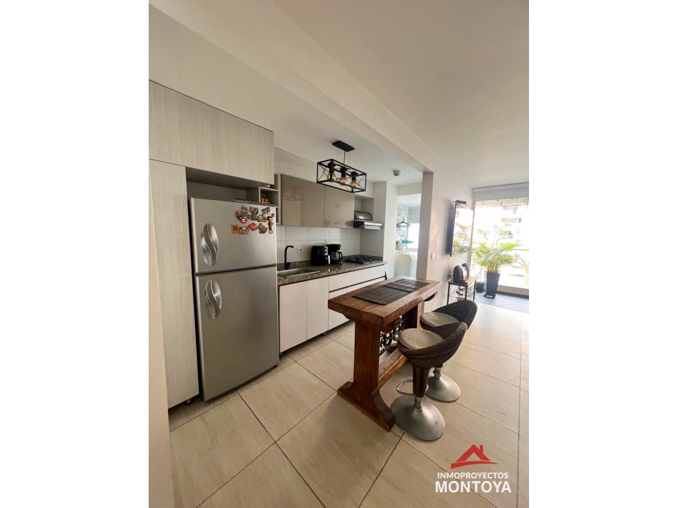 Venta Apartamento en Conjunto, sector Mercasa, Pereira — foto 2