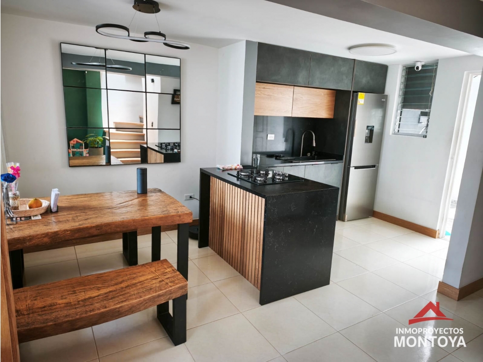 Venta Casa dúplex sector Galicia, Pereira