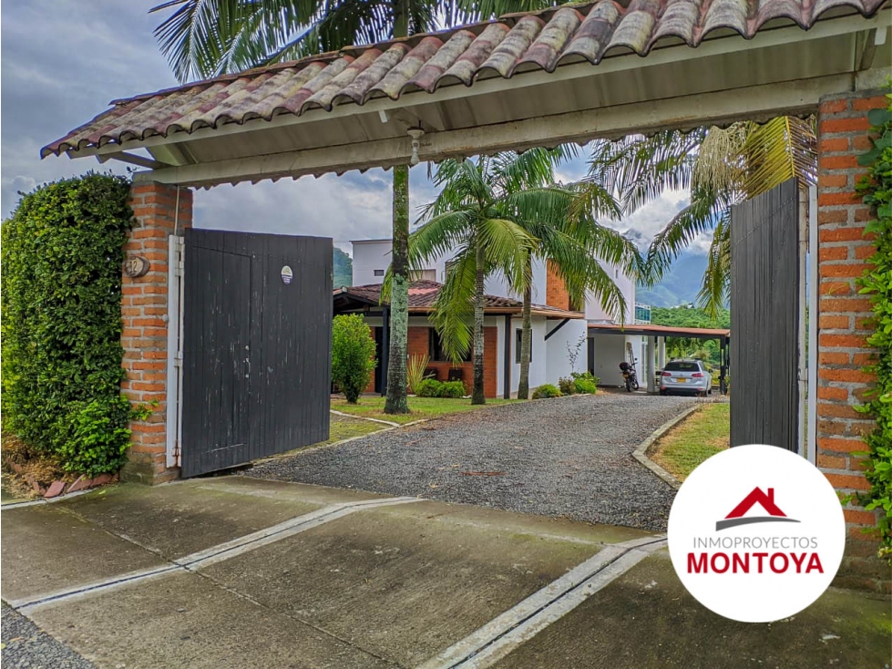 Casa de lujo en Combia, Pereira