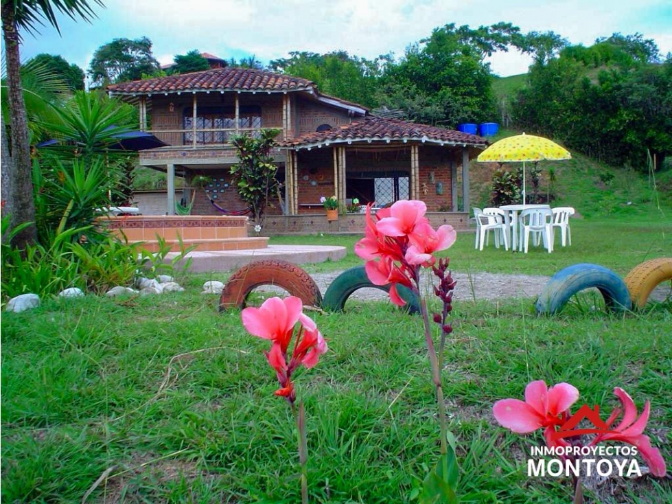 Casa con vista? en condominio, Cerritos, Pereira — foto 3