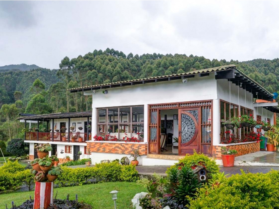 Venta hotel campestre vía a termales de Santa Rosa - 2