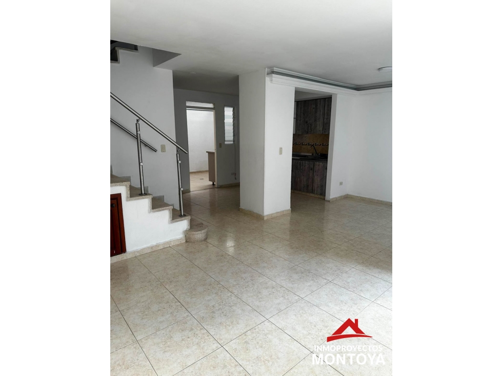 Venta Casa duplex en sector Milán, Dosquebradas — foto 2