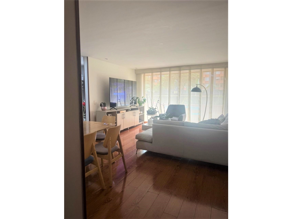 VENDO APARTAMENTO PRIMERPISO EN CLUBHOUSE EN LA COLINA EL PLAN