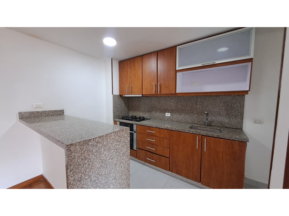 APARTAMENTO PRIMER PISO EN CLUBHOUSE EN LA COLINA EL PLAN — foto 3