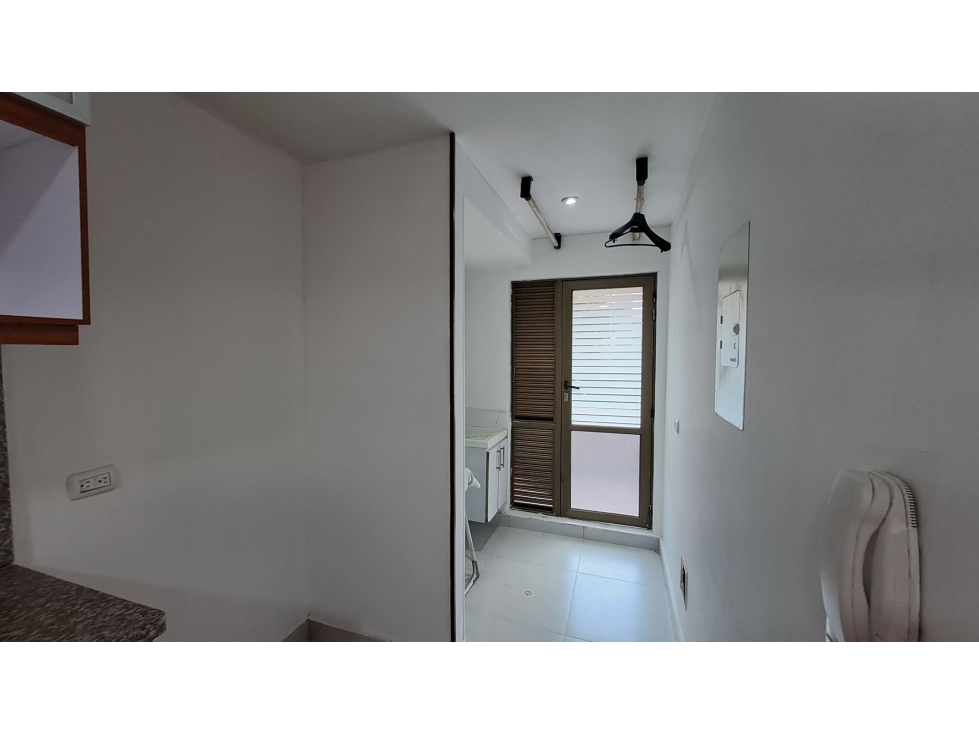 APARTAMENTO PRIMER PISO EN CLUBHOUSE EN LA COLINA EL PLAN — foto 4