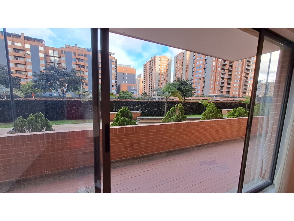 APARTAMENTO PRIMER PISO EN CLUBHOUSE EN LA COLINA EL PLAN — foto 5