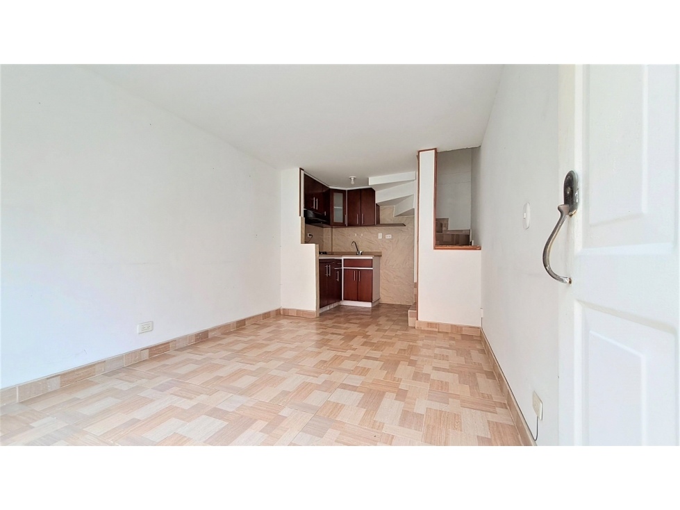 SE ARRIENDA CASA EN SUBA, CONJUNTOPINAR DE LA FONTANA — foto 2