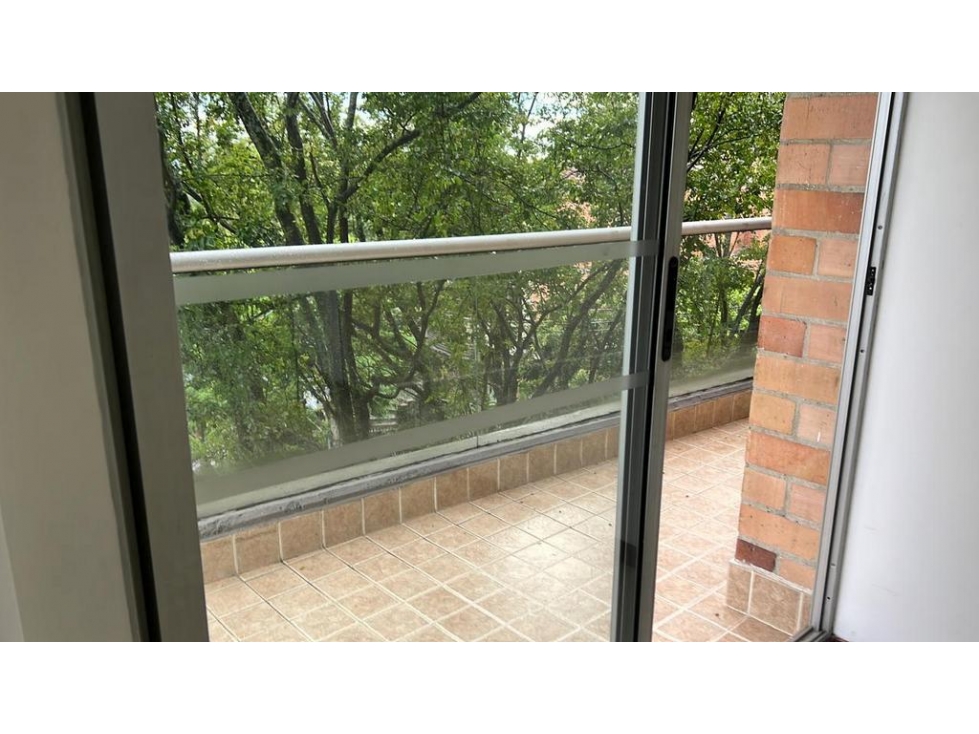 APARTAMENTO EN VENTA ENVIGADO ZUÑIGA PRECIO OPORTUNIDAD — foto 2