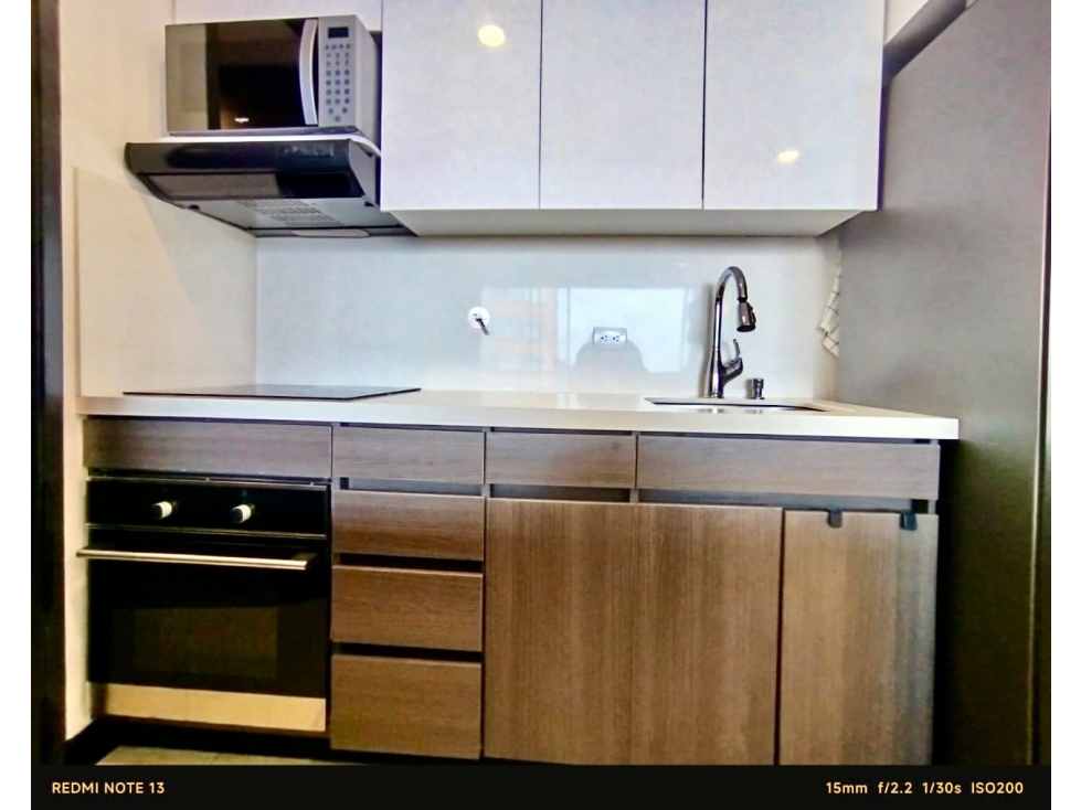 Apartamento Amoblado En Arriendo Yerbabuena Altos del Poblado — foto 3