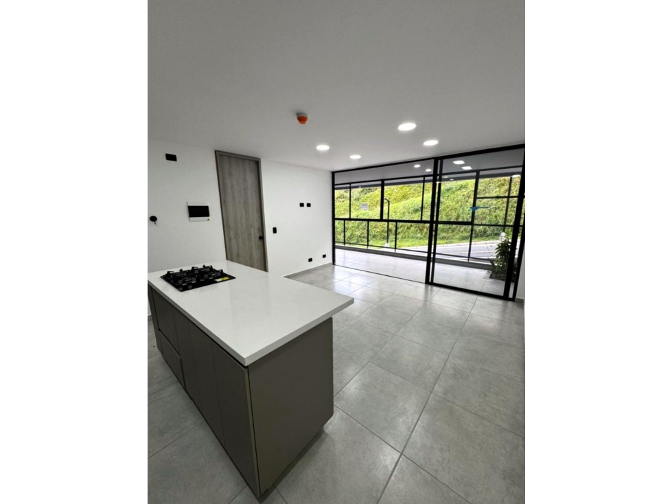 Apartaestudio en Arriendo Loma Del Escobero Terravert