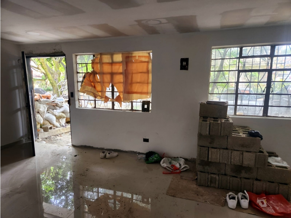 Local Comercial En Arriendo San Javier — foto 2