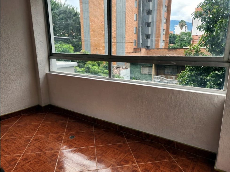 Apartamento en Arriendo Laureles — foto 2