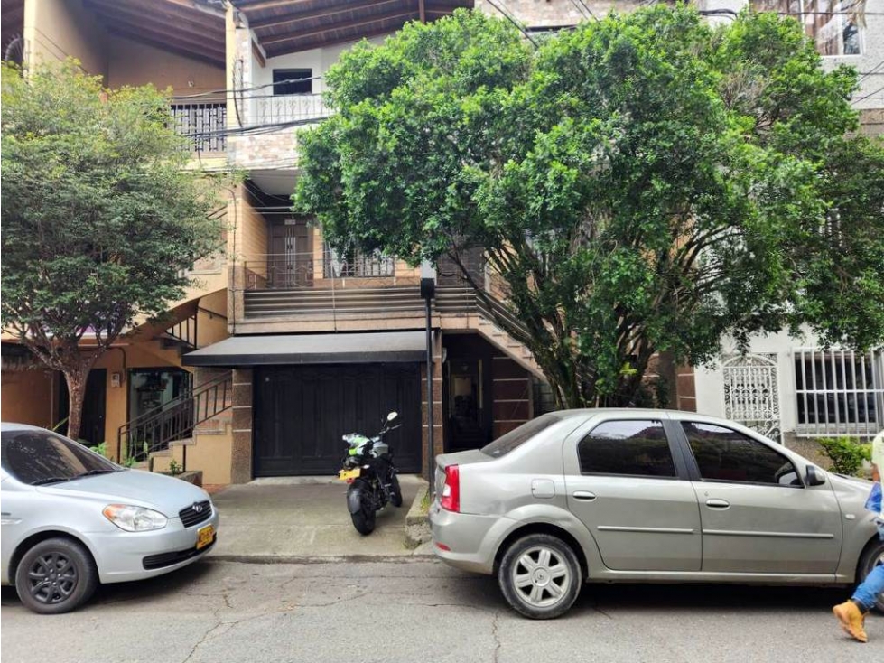 Casa Primer Piso en Venta Envigado La Magnolia — foto 2