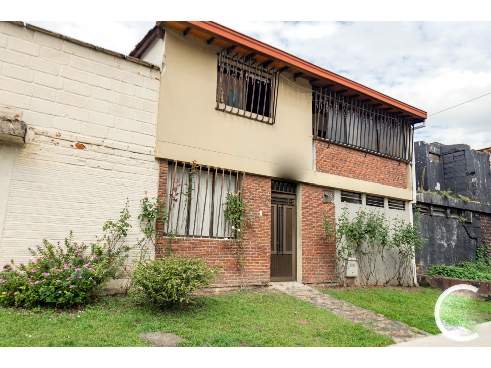 Casa Lote Esquinera en Venta Laureles Medellin — foto 2