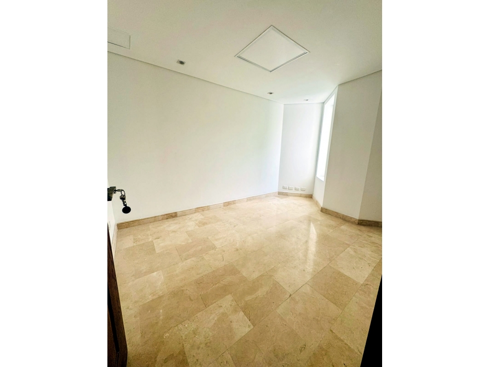 Oficina En Arriendo Astorga Poblado E.d. Torre Almagran — foto 5