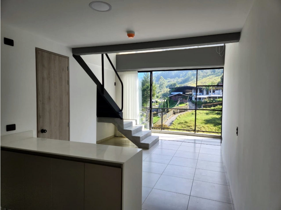 Apartaestudio en Arriendo Loma Del Escobero Terravert - 1